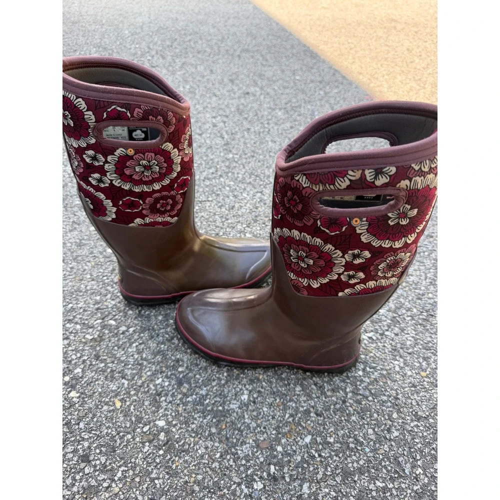 Bogs Classic High Pansies Waterproof Insulated Rain Boots Brown Floral Womens 9